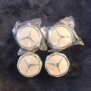 Mercedes Benz center caps